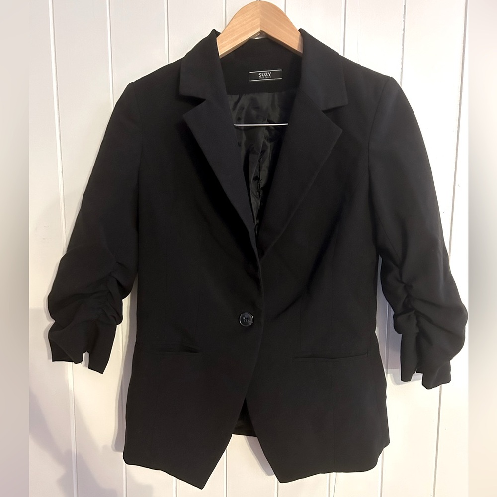 Scrunched Short Sleeve Blazer